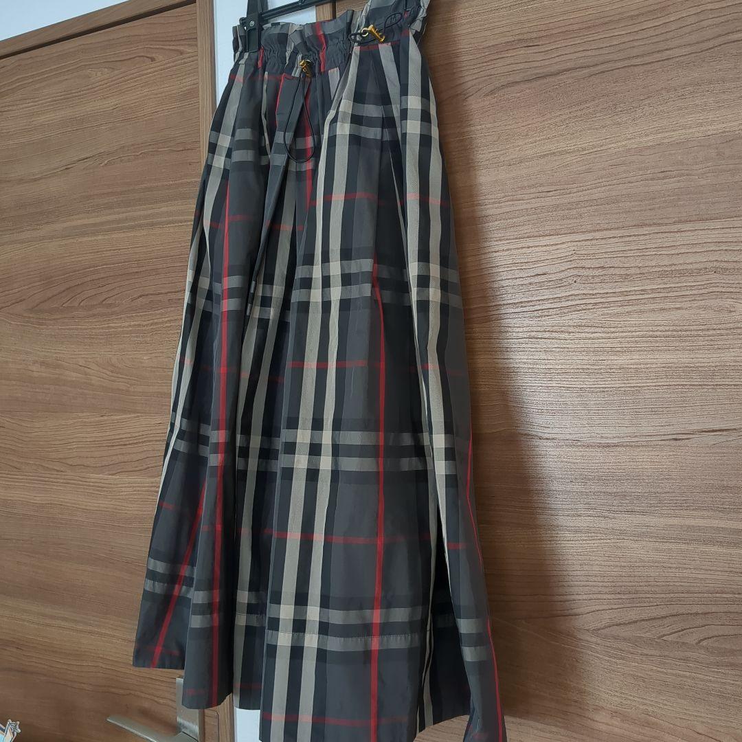 trois トロワ　タータンチェックメモリー ロングタックスカート