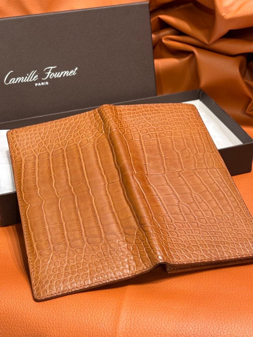 Camille Fournet ブラウン 長財布 カミーユフォルネ