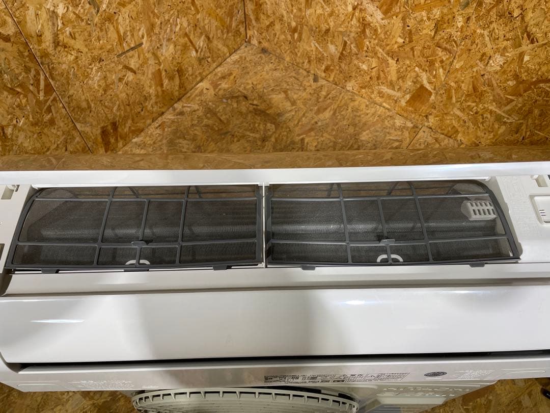 2022年製 日立 エアコン 白くまくん 6畳用　　86425