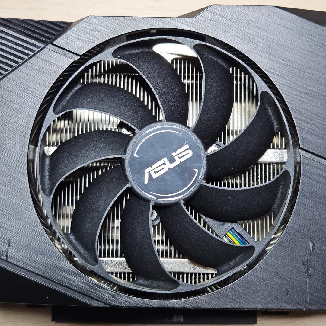 ASUS Geforce RTX2070 グラフィックボード