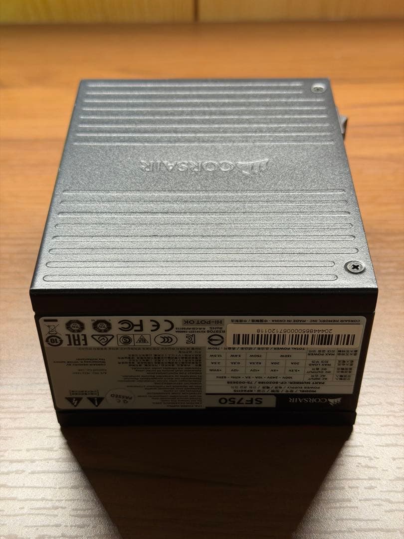 コルセア CORSAIR SF750 Platinum 750W SFX電源