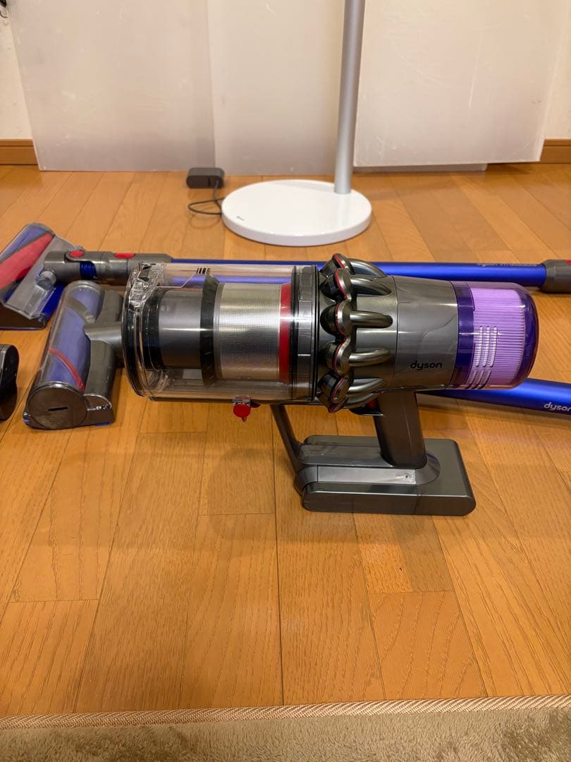 S　ダイソン V11 SV14 美品　分解洗浄済　ドリームセット　NO.2