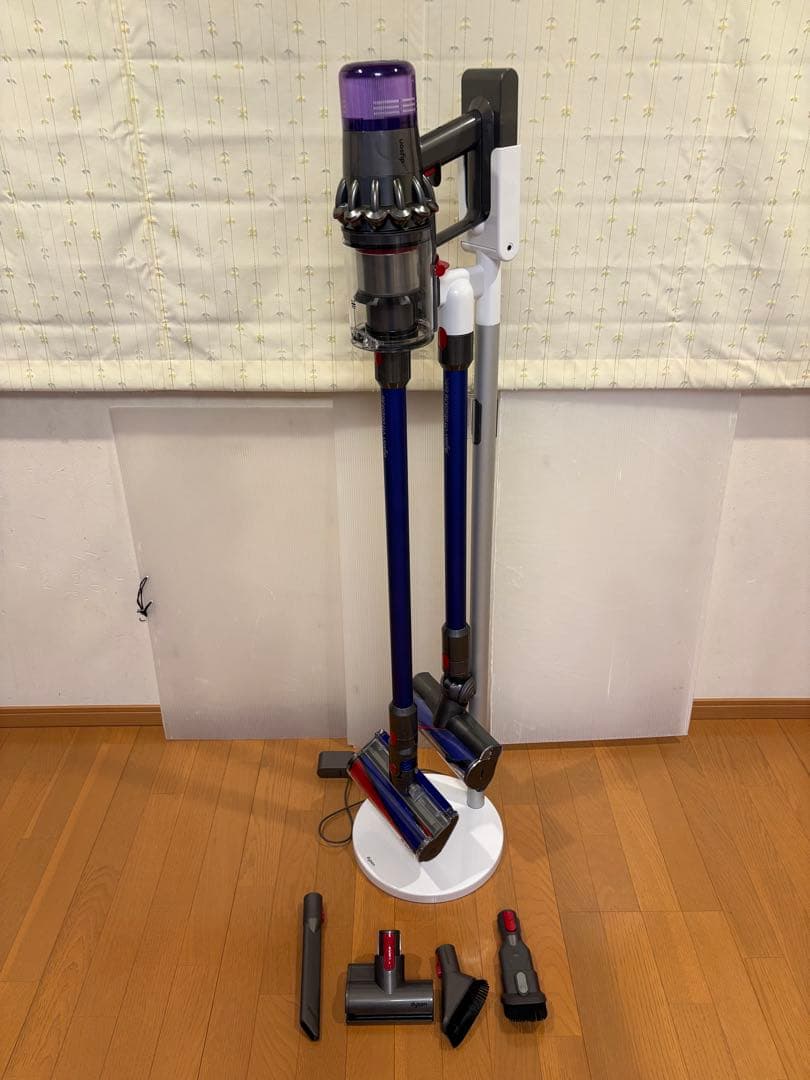 S　ダイソン V11 SV14 美品　分解洗浄済　ドリームセット　NO.2