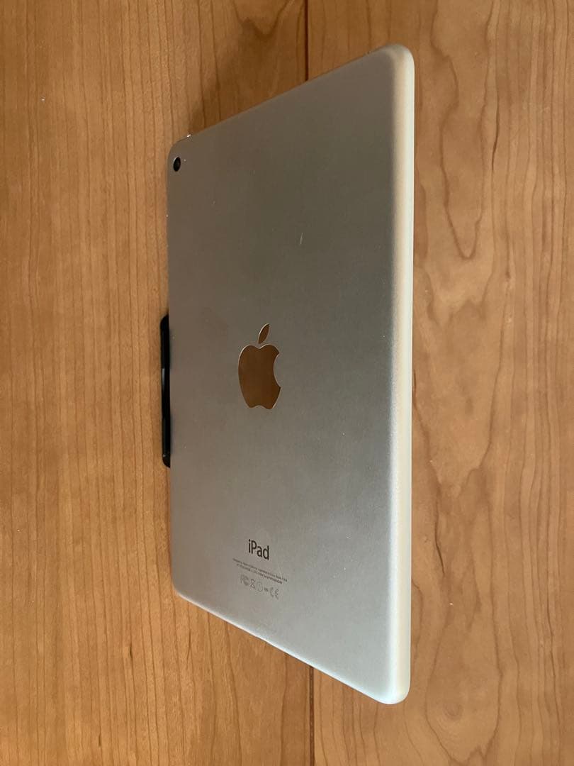 Apple iPad mini 4 128GB シルバー　バッテリー新品