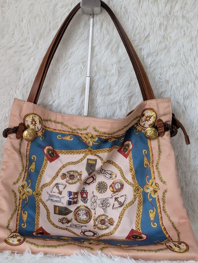 TOPKAPI　トプカピ　装飾的なプリントのトートバッグ　スカーフ柄