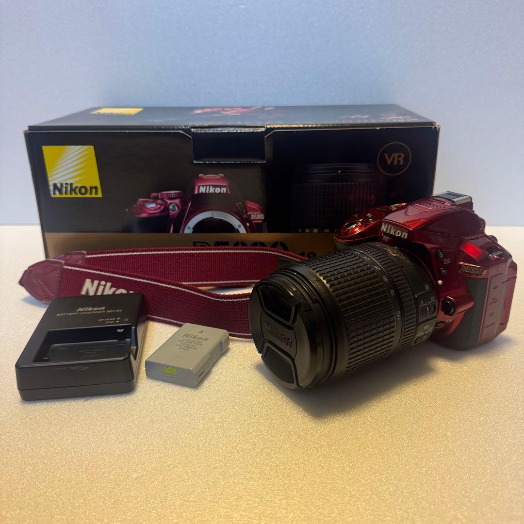 Nikon D5300 レッド デジタル一眼レフカメラ