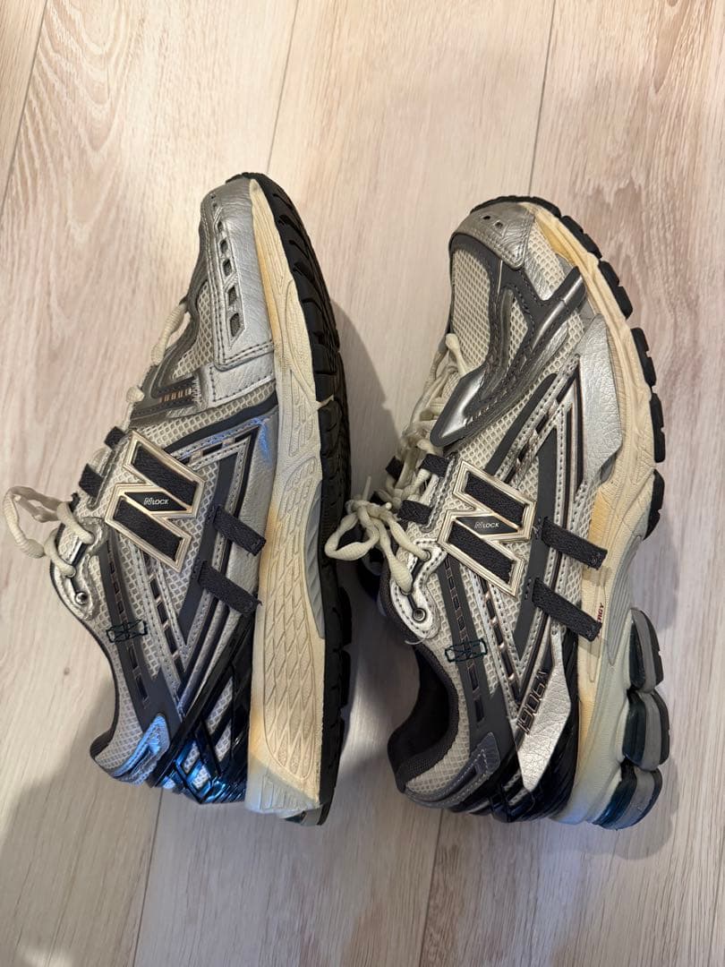 靴 New Balance M1906AD SILVER 28.0