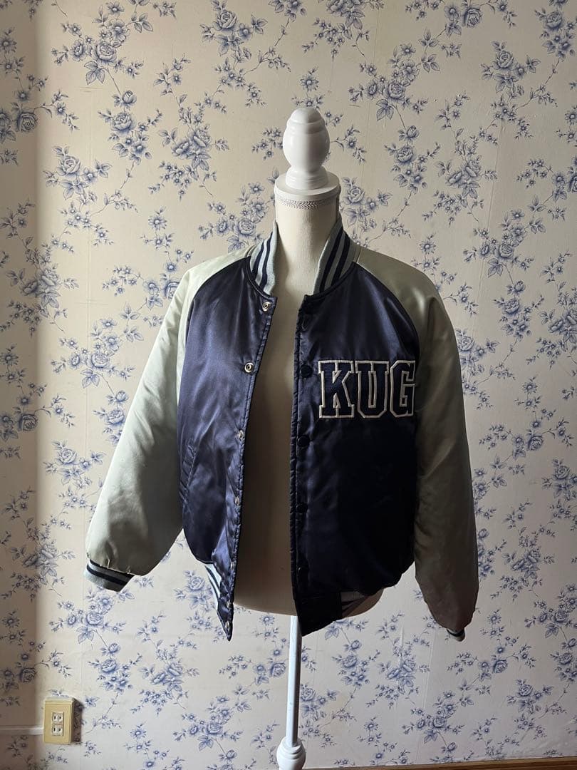 金沢大学　チアリーディング 部　ユニフォーム　スタジャン　ジャケット