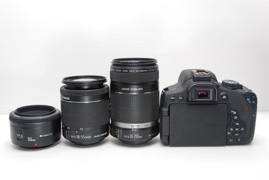 ❤️Canon kiss X8i❤️動作確認済 高画質 美品 単焦点レンズ付き