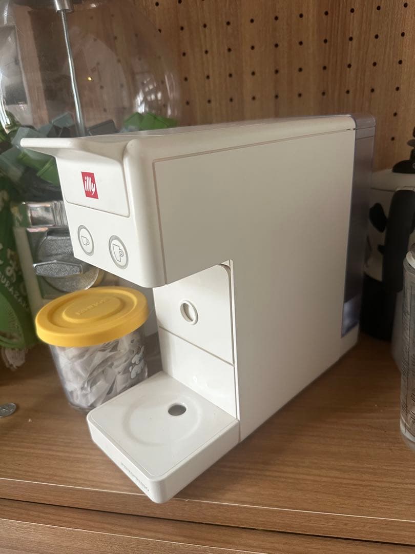 illy コーヒーメーカー ホワイト