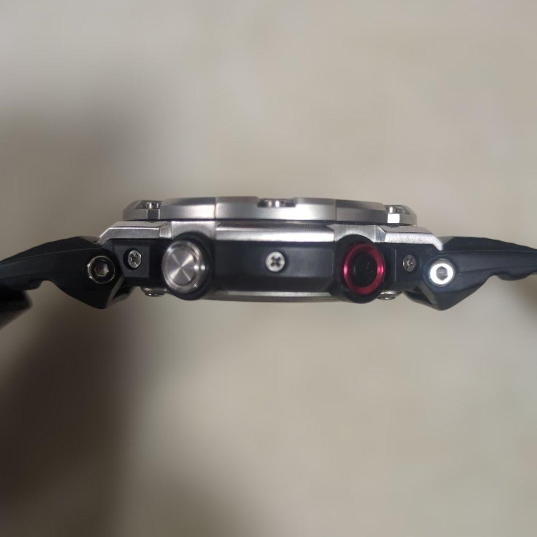 G-SHOCK GSTEEL電波ソーラー