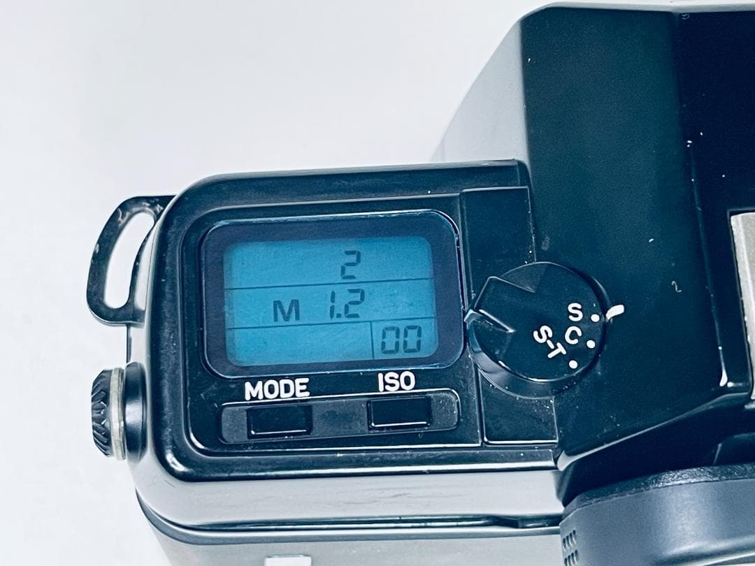 【完動・美品】CONTAX 167MT フィルム一眼レフ ボディ PモードOK