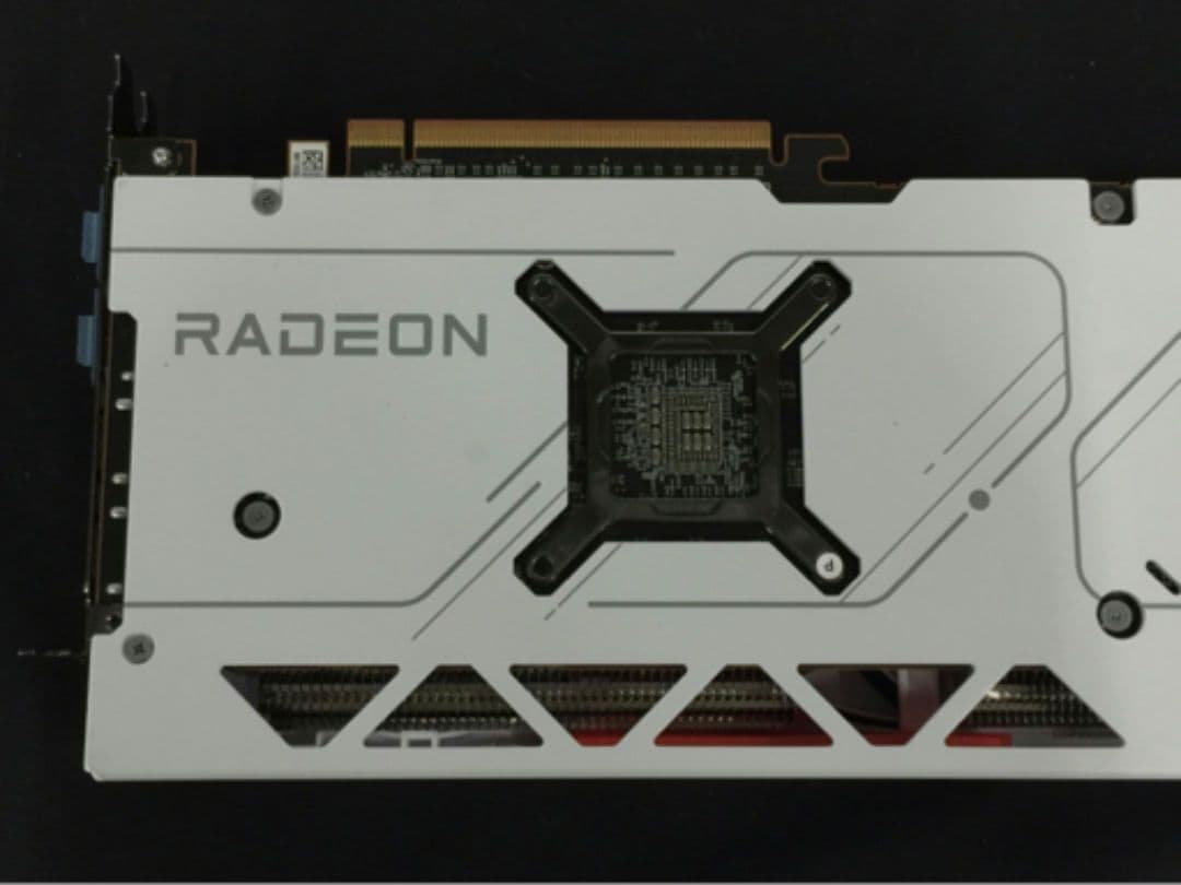 【ジャンク】RADEON RX7800XT 通電〇 認識〇 映像×