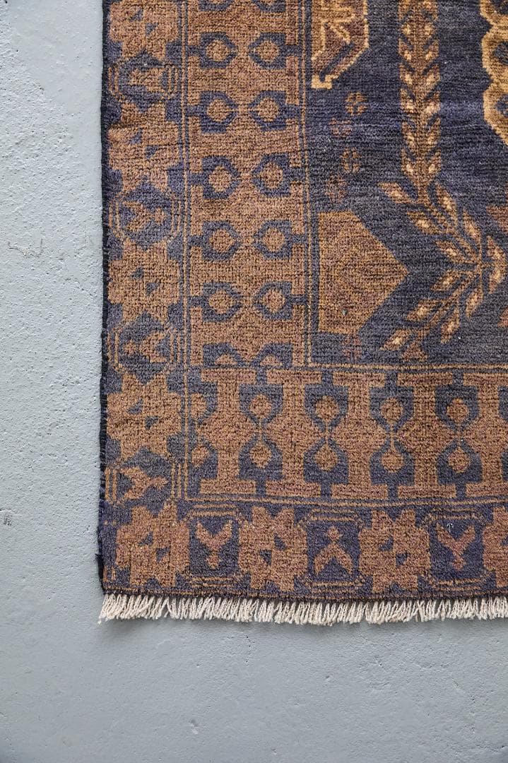 ヴィンテージラグ　トライバルラグ　バルーチ族（205×102cm）茶・濃茶・紺