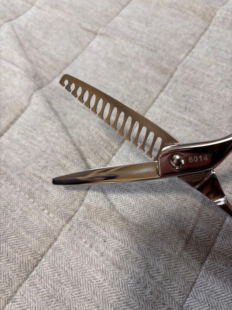 [最終値下げ] アコス GF セニングシザー 30〜40%