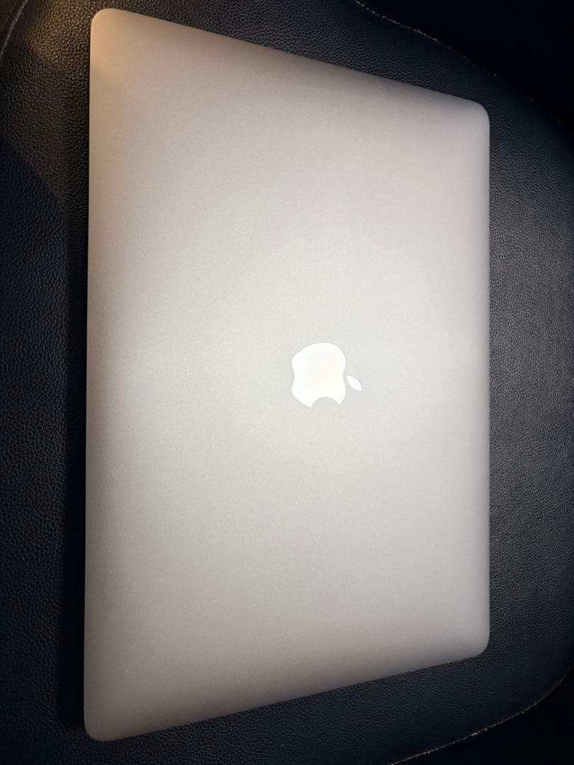 u*9様 MacBook Air シルバー SSD256GB メモリ8GB M１