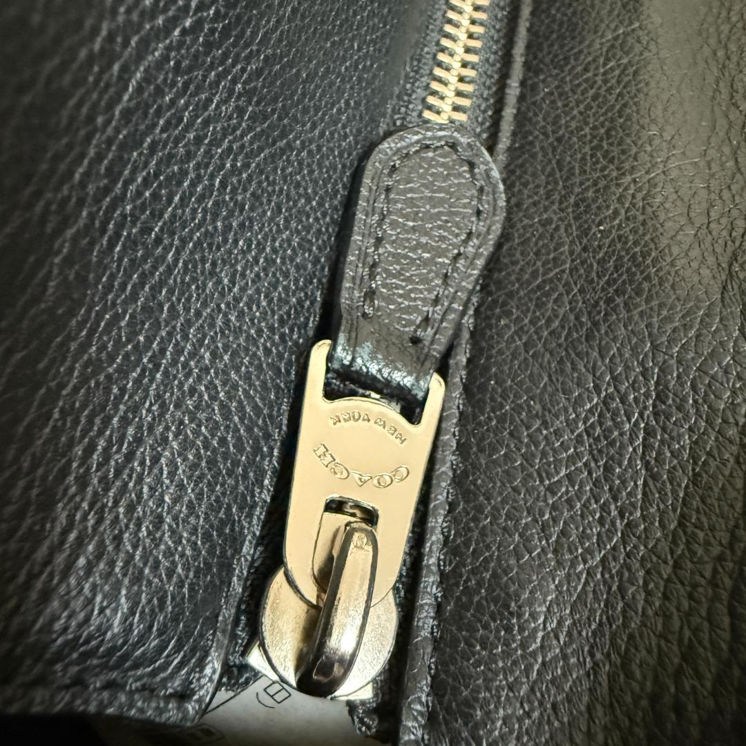 たろう様✨COACH ビジネスバッグ メトロポリタン トートバッグ レザー A4