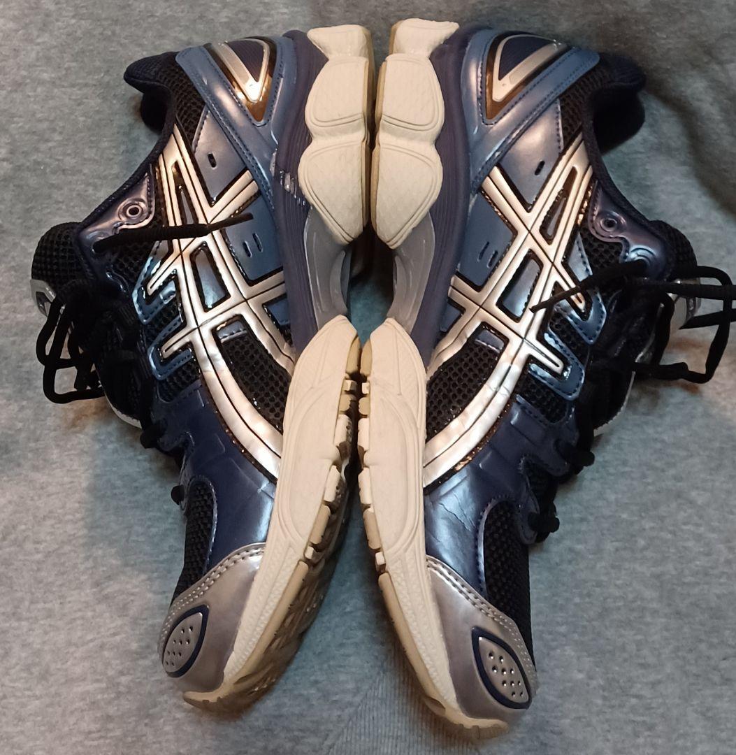 asics　gel nimbus9 ニンバス9 nyc　kayano アシックス