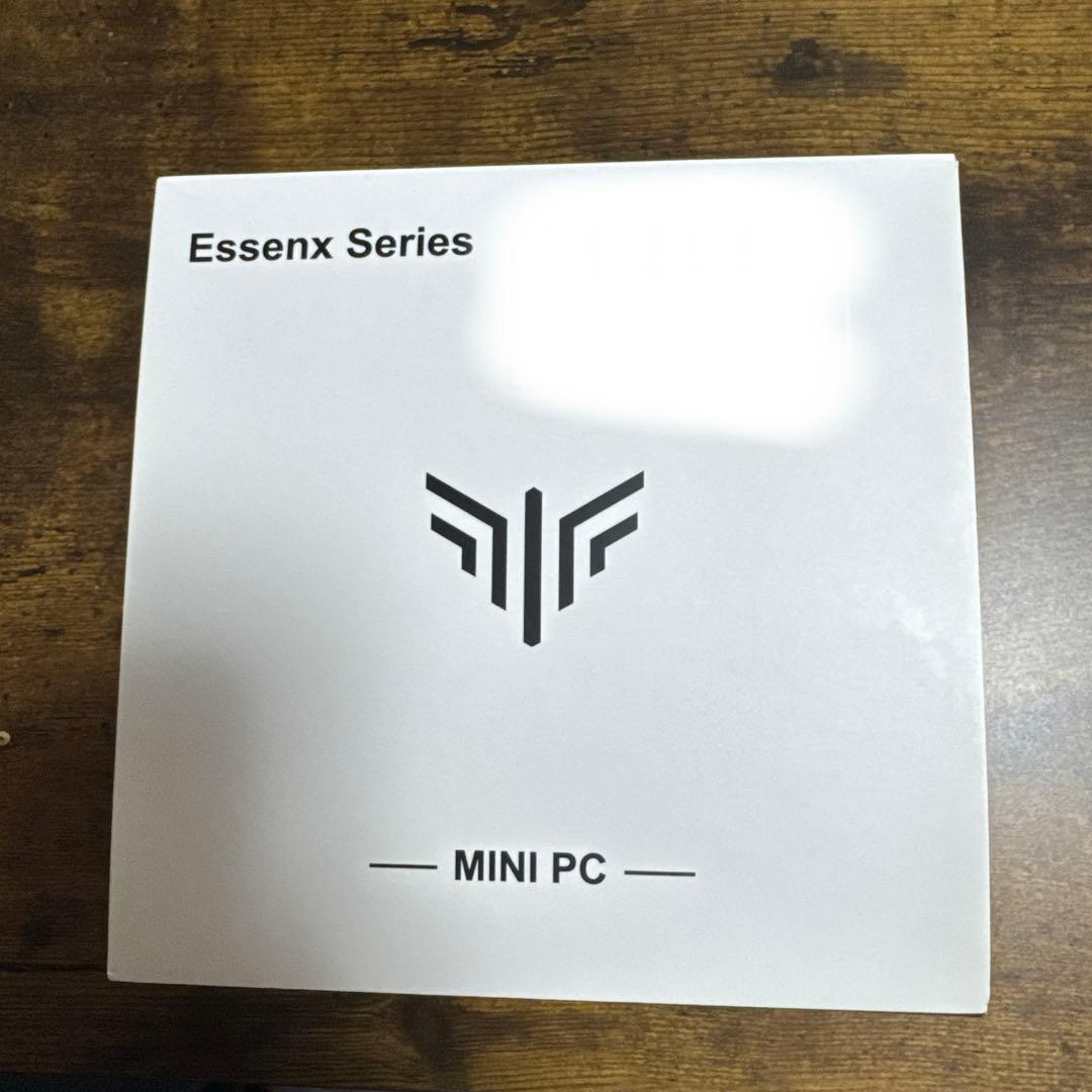 Intel ミニPC 未使用品に近い