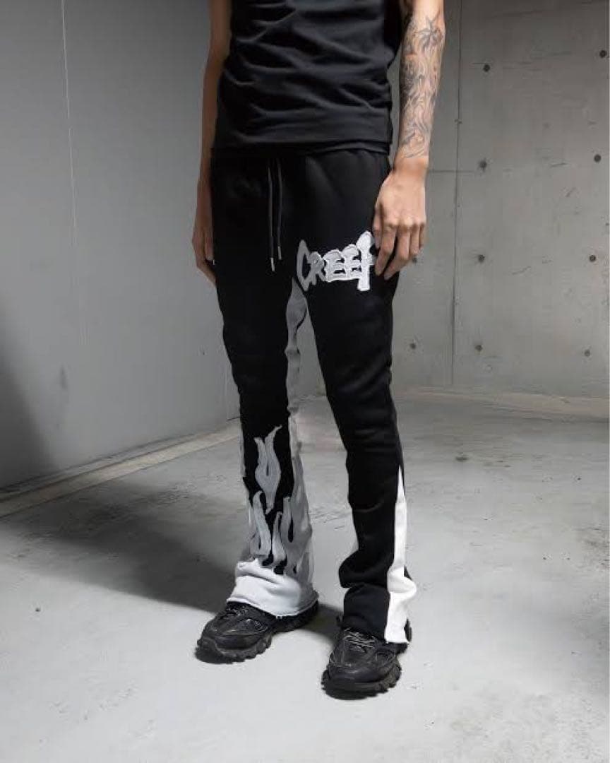 creeef フレアパンツ（drip）