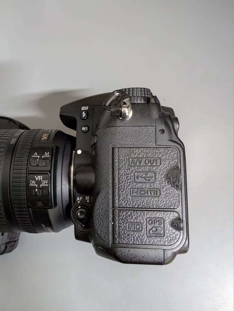 NikonD7000 +18-105mmレンズ + 純正グリップ価格交渉可能です