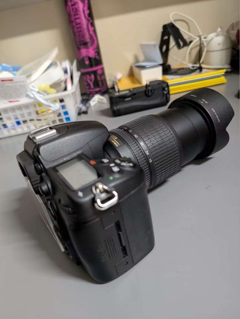 NikonD7000 +18-105mmレンズ + 純正グリップ価格交渉可能です