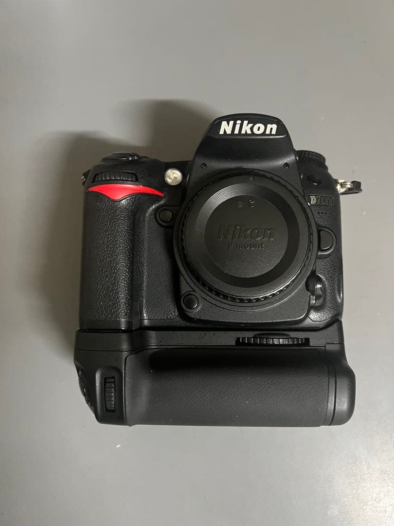 NikonD7000 +18-105mmレンズ + 純正グリップ価格交渉可能です
