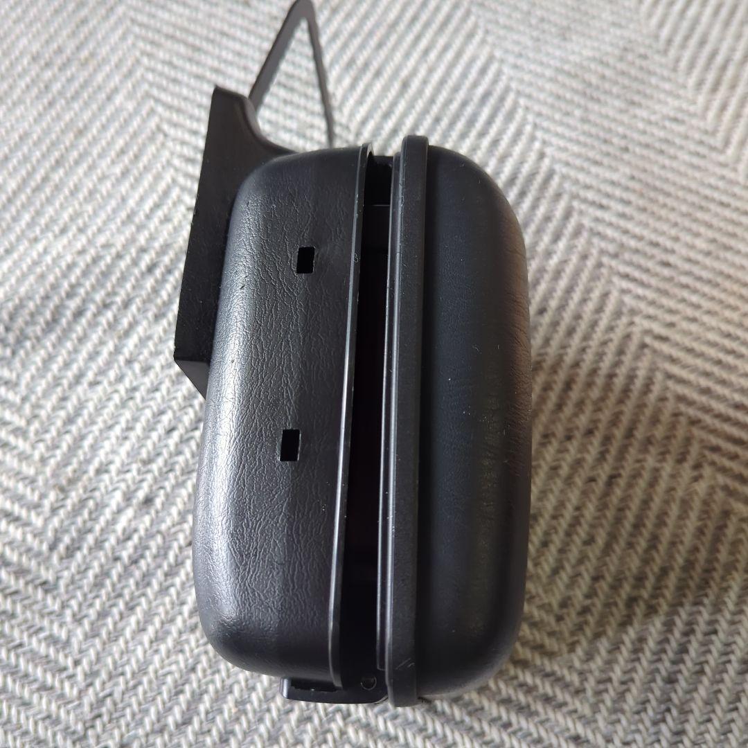 トヨタセルシオ30系 純正オプション ダストボックス