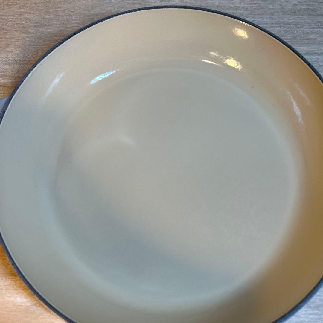 ルクルーゼ　ビュッフェ・キャセロール　26cm ミストグレー　グレー　両手鍋