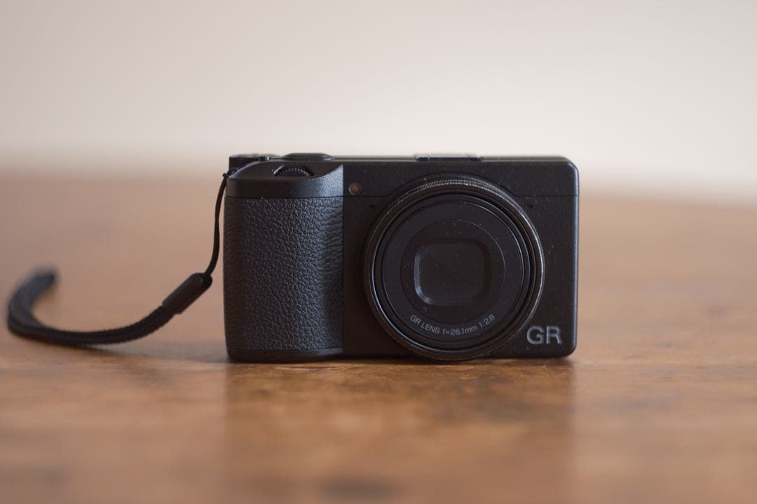 RICOH GR III コンパクトデジタルカメラ（3057回）