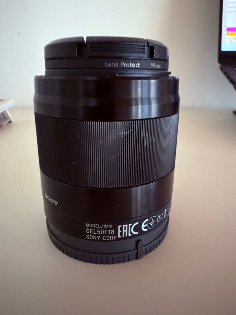 Sony 単焦点レンズ　SEL50F18F