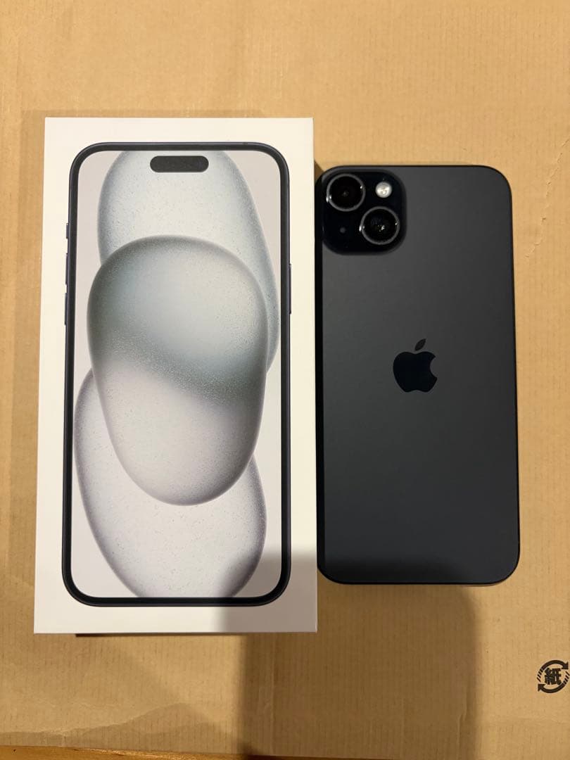 Apple iPhone 15 Plus ブラック SIMフリー
