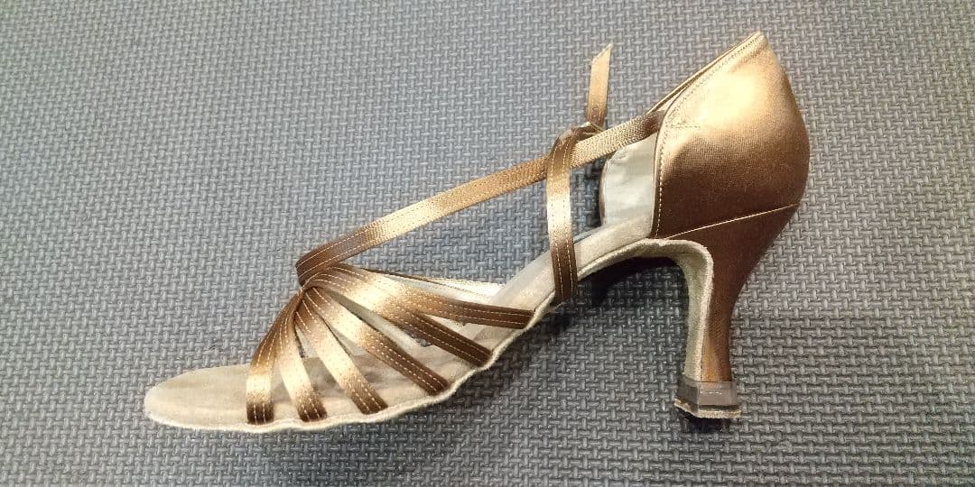 Kent アイルBXL ハバナサテン ラテンシューズ 24cm 7cmヒール