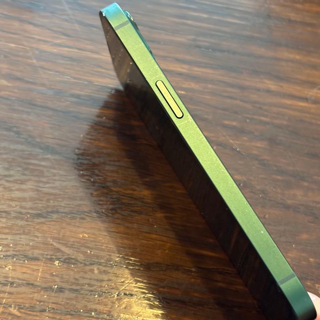 iPhone13 本体　128GB バッテリー84% 中古　グリーン　スマホ