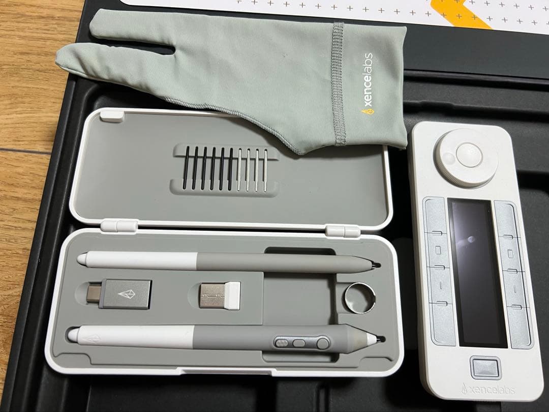 引かれたサム XENCELABS ペンタブレット