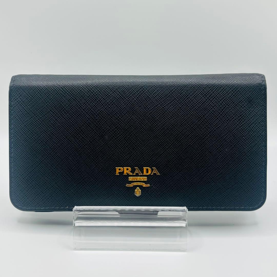 PRADA プラダ サフィアーノレザー iPhoneケース チェーン付