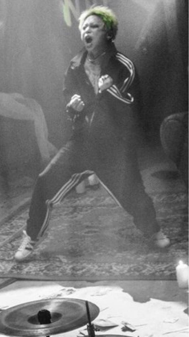 Y-3 トラックパンツ DIR EN GREY 京 着用