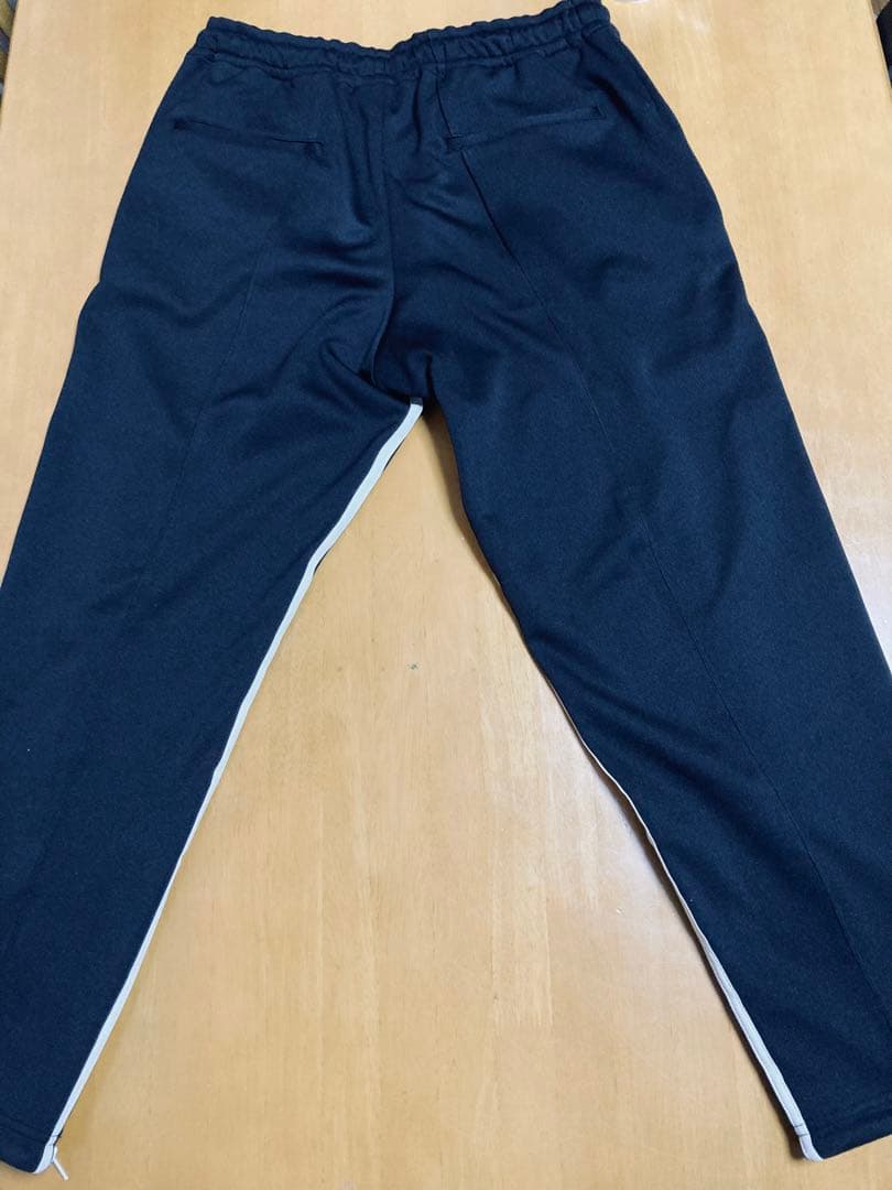 Y-3 トラックパンツ DIR EN GREY 京 着用