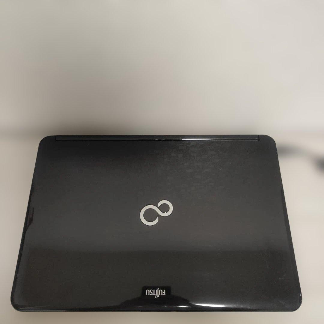 た*ん様 富士通　ノートパソコン Core i5 Windows11 最新オフィ