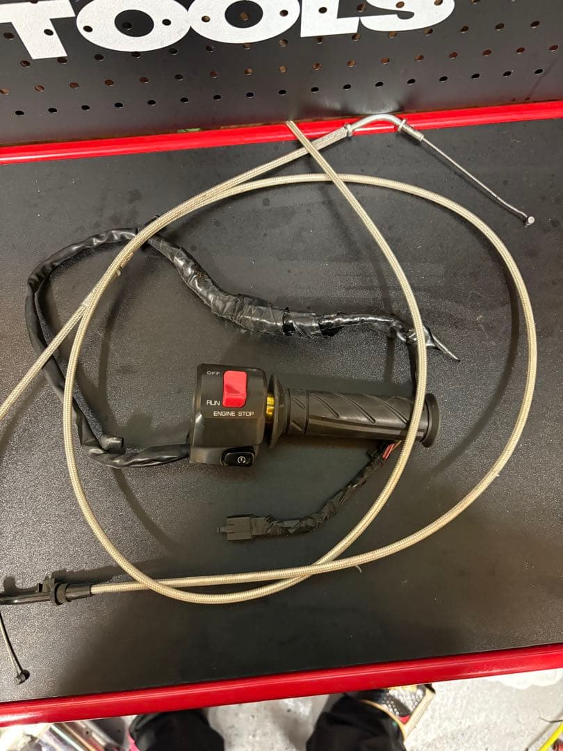 mnゼファー400 スイッチボックス　アクセルワイヤーセット