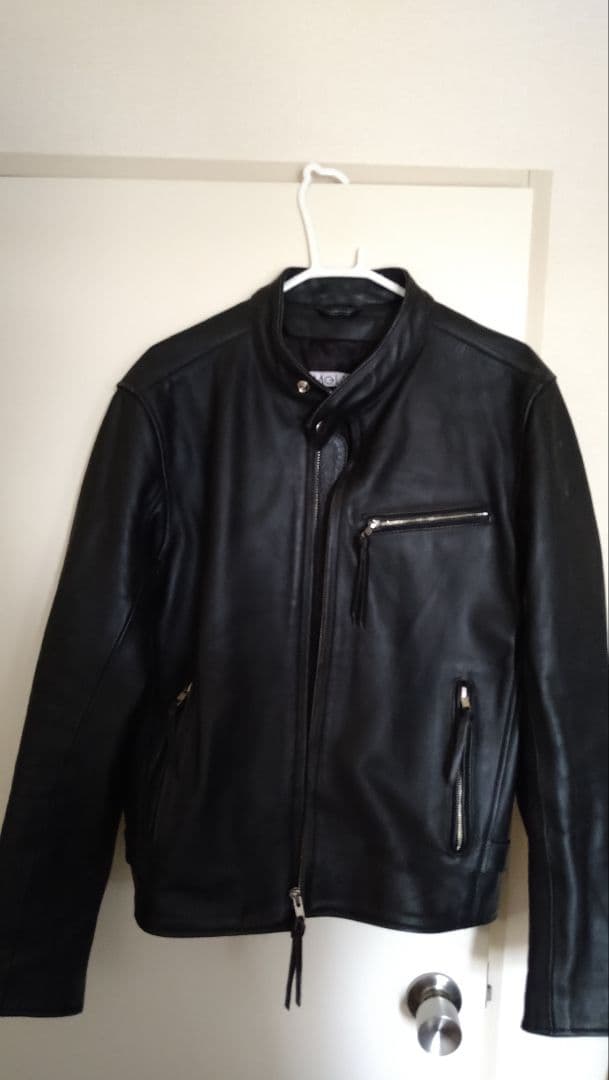 カウレザーシングルライダースジャケット