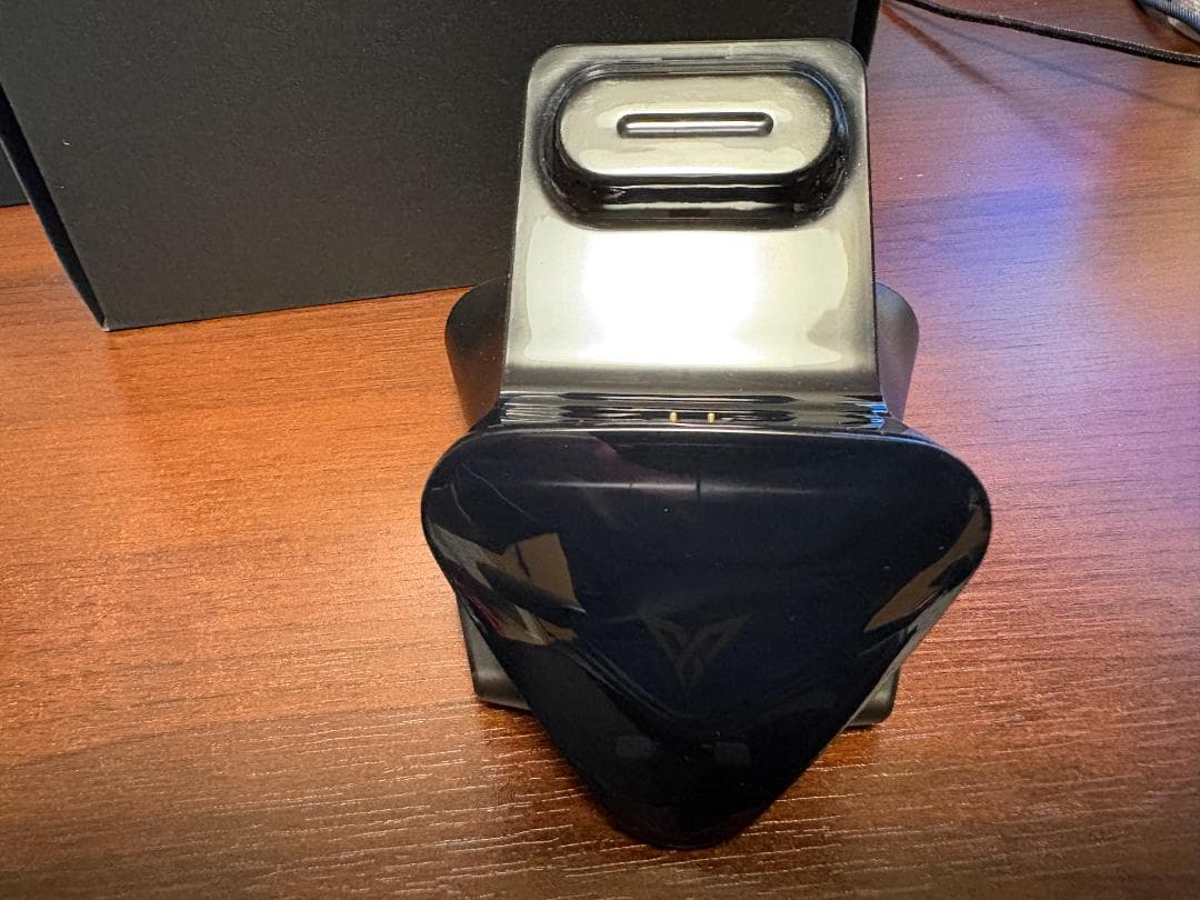 Flydigi APEX4、充電ドック