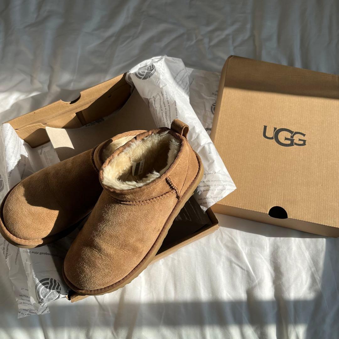 ugg ムートンブーツClassic Ultra Mini