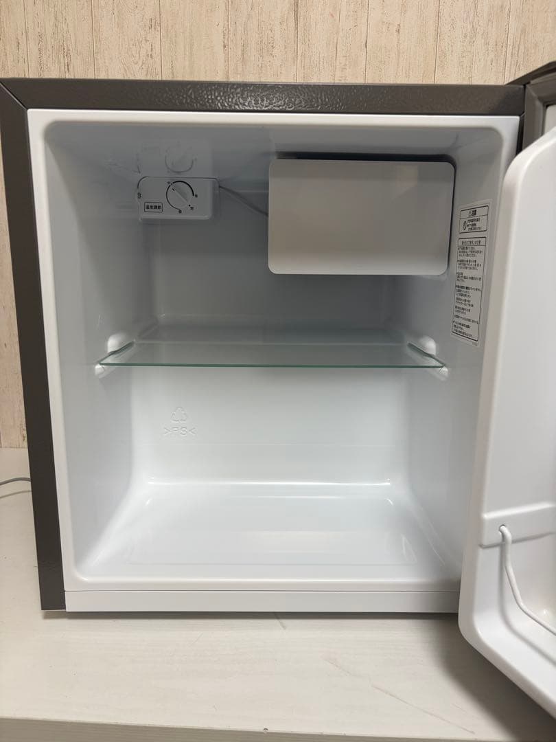 早い者勝ち‼️Hisense 小型　冷蔵庫　ハイセンス　HR-A45S 2025年