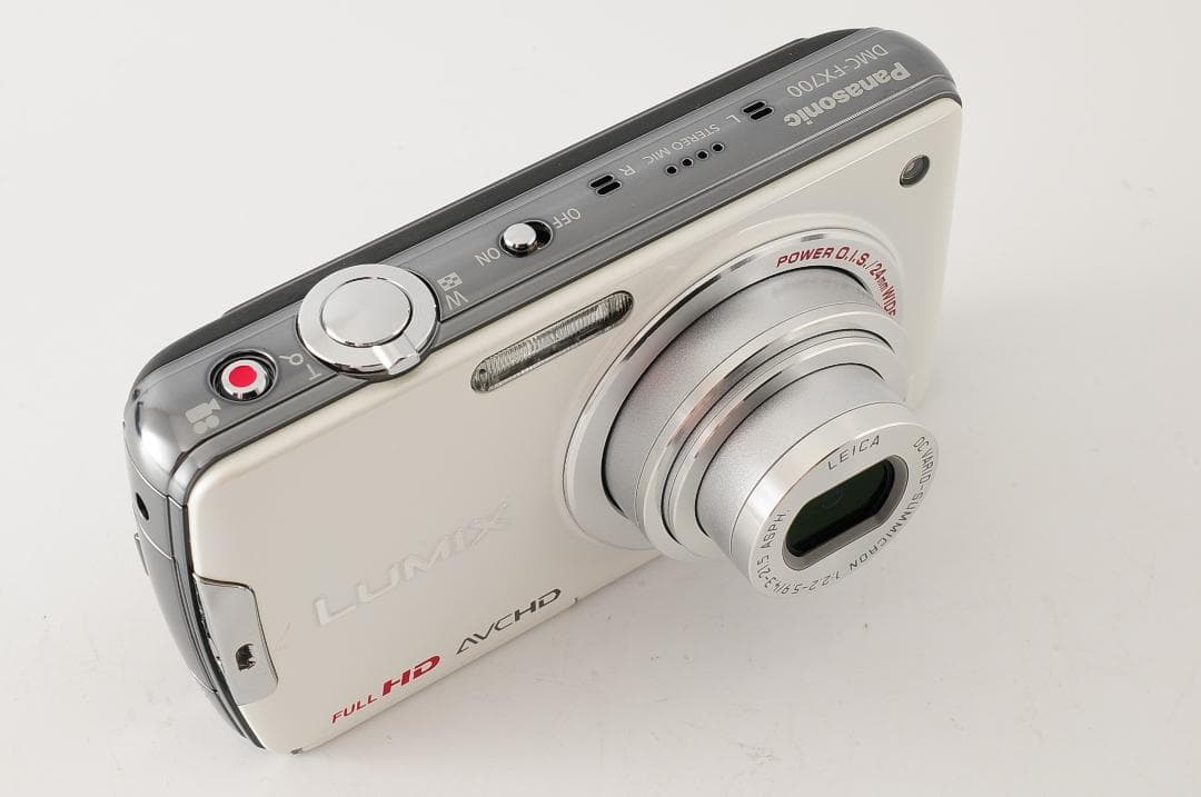 美品Panasonic LUMIX DMC-FX700 ホワイト フルHD動画