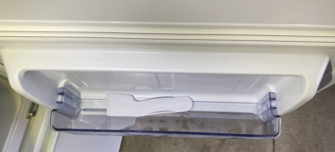 アビテラックス　冷凍冷蔵庫　直冷タイプ　AR-951 2024年製　90L