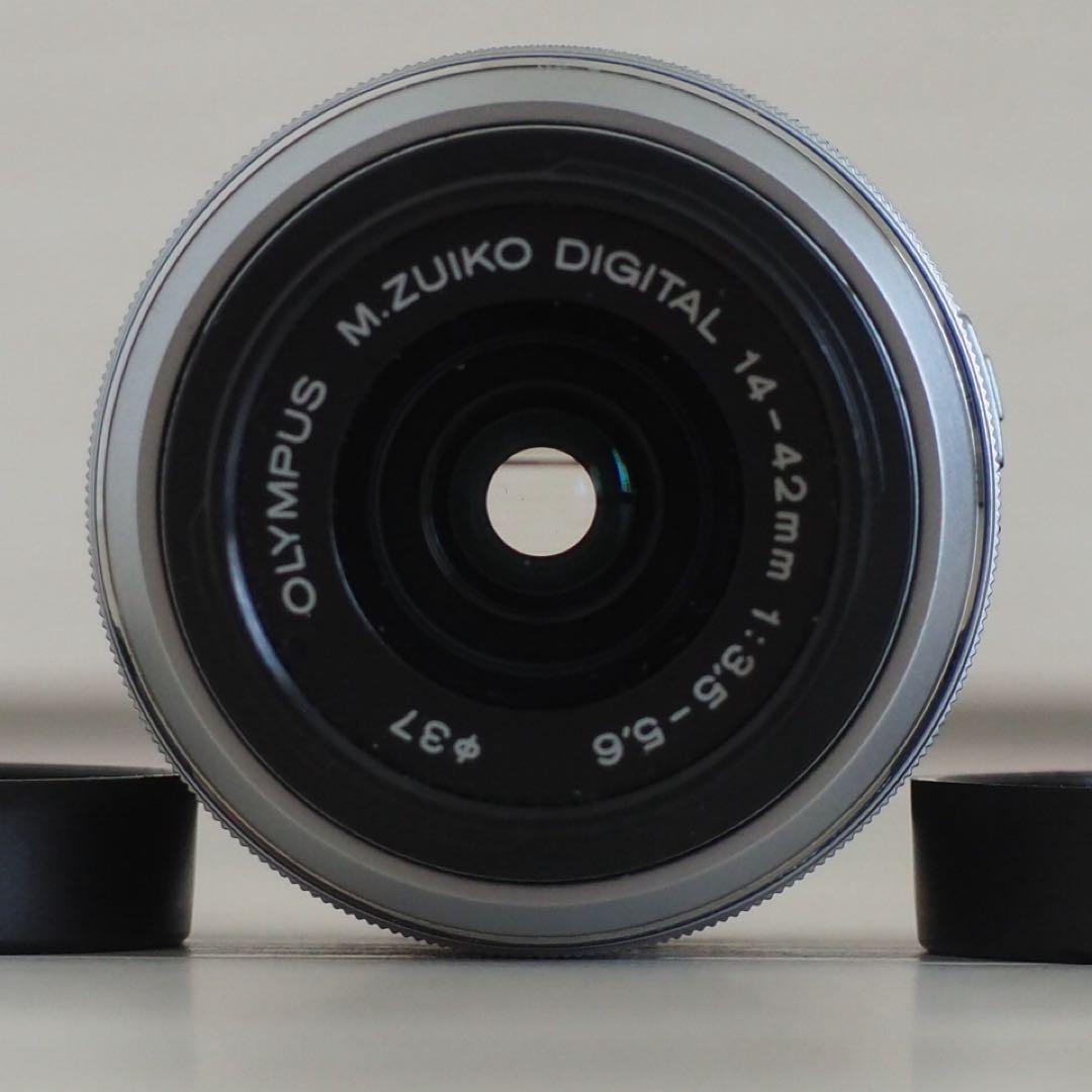 OLYMPUS PEN　E-PL9　レンズ2つ付き