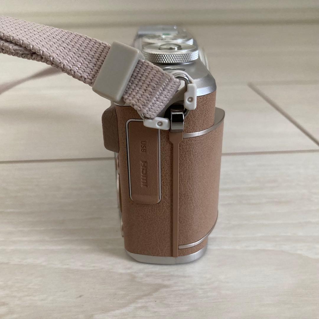 OLYMPUS PEN　E-PL9　レンズ2つ付き