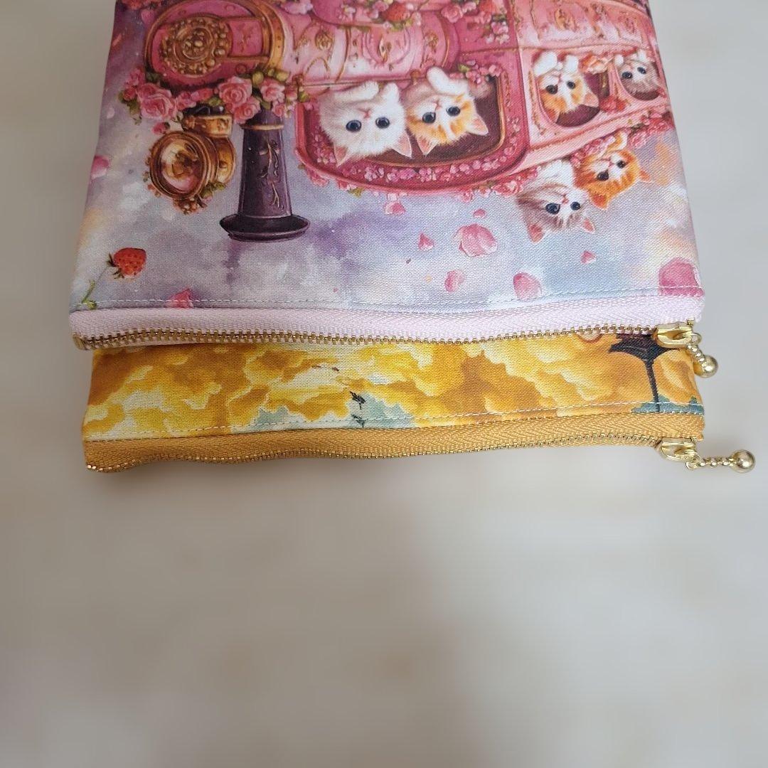 激レアねことうさぎパネル生地　ハンドメイド　ミニバック　フラットポーチ