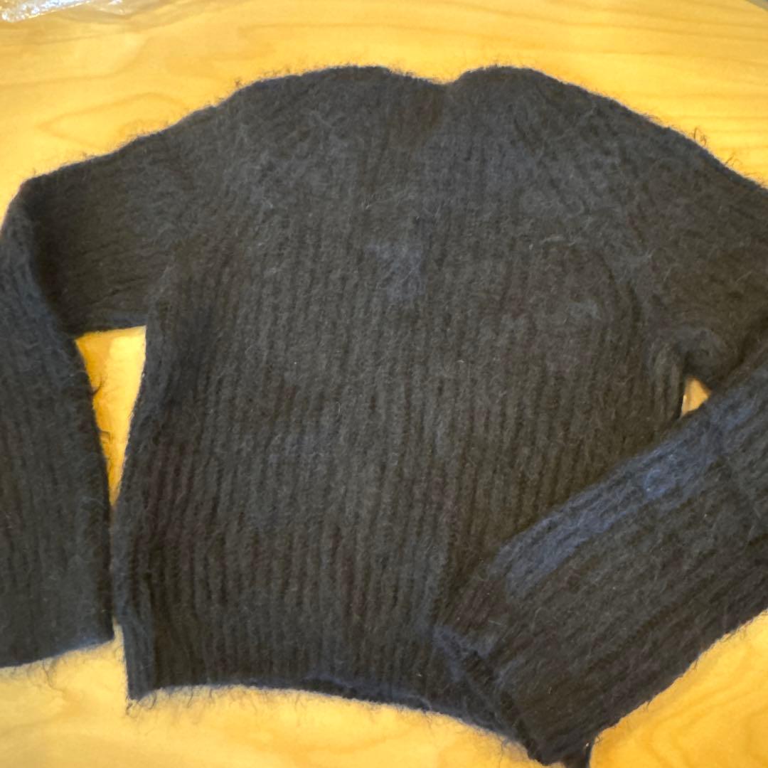 シシクイ モヘア ニット